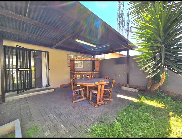 1.5 BEDROOM DUPLEX FOR SALE IN DALPARK EXT 11